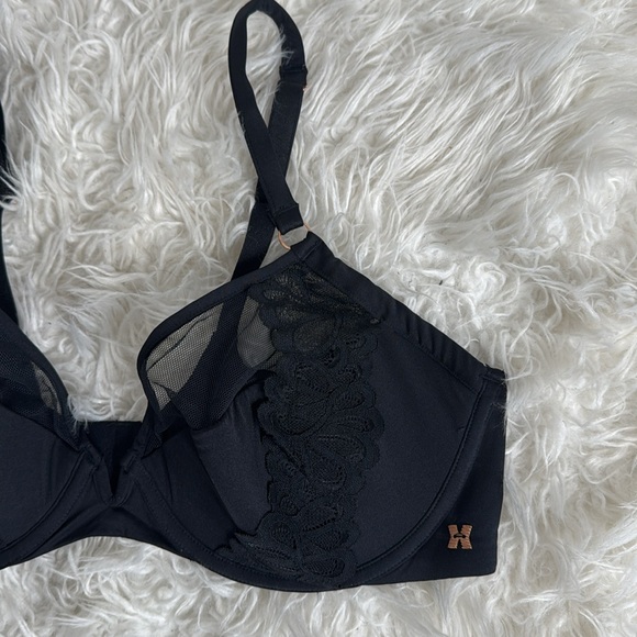 SAVAGE X FENTY NOT SORRY MICROFIBER & LACE HALF CUP BRA - Picture 3 of 9